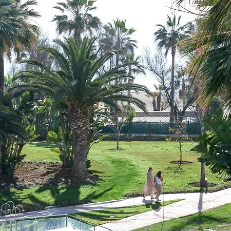 Banus - Banus Playa Rocio Beachfront Complex * 마르베야