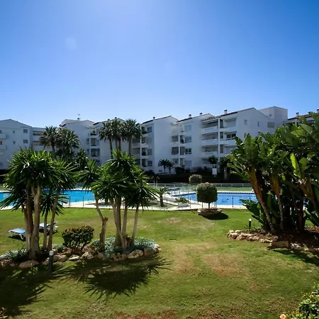 Banus - Banus Playa Rocio Beachfront Complex * 마르베야