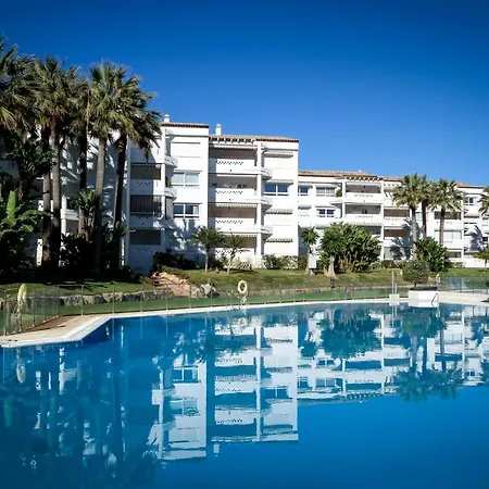 Banus - Banus Playa Rocio Beachfront Complex *