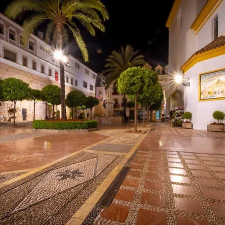 Banus - Banus Playa Rocio Beachfront Complex 아파트 *