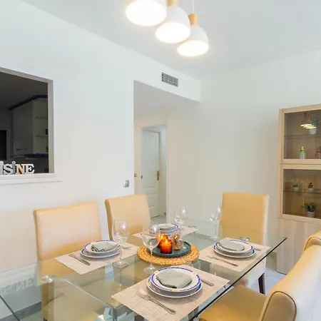 Banus - Banus Playa Rocio Beachfront Complex Apartment