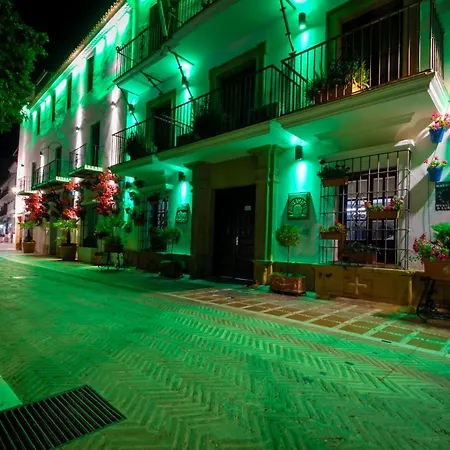 Banus - Banus Playa Rocio Beachfront Complex Marbella