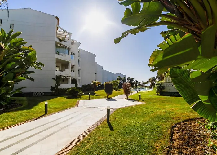 Banus - Banus Playa Rocio Beachfront Complex Apartment