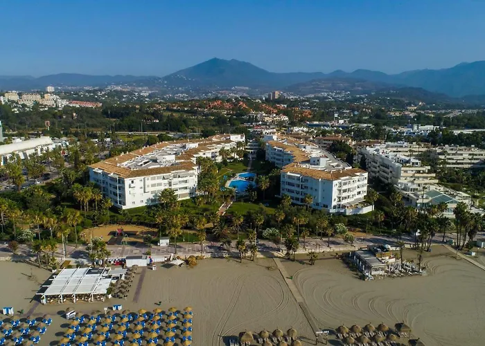 Banus - Banus Playa Rocio Beachfront Complex Apartment Marbella